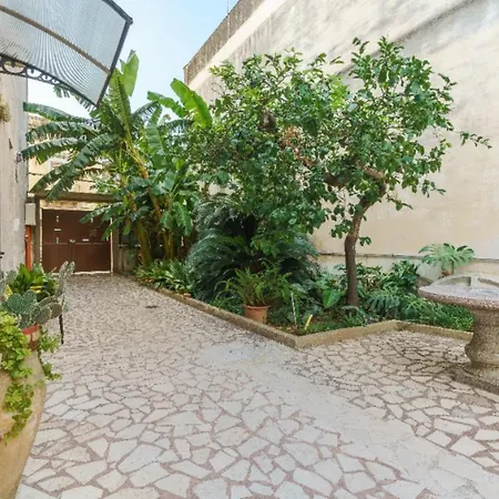 Holiday home Il Giardino Di Antonella 2