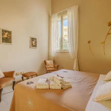 Holiday home Il Giardino Di Antonella 2 *